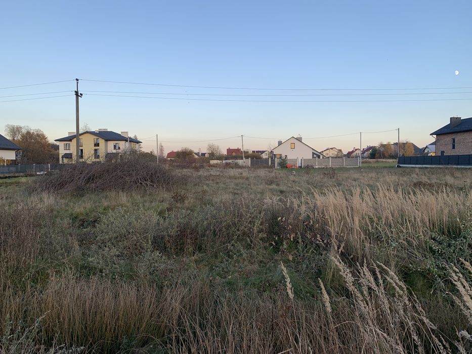 Ділянка під будівництво на межі Конопниця/Зимна Вода (околиця м.Львів)