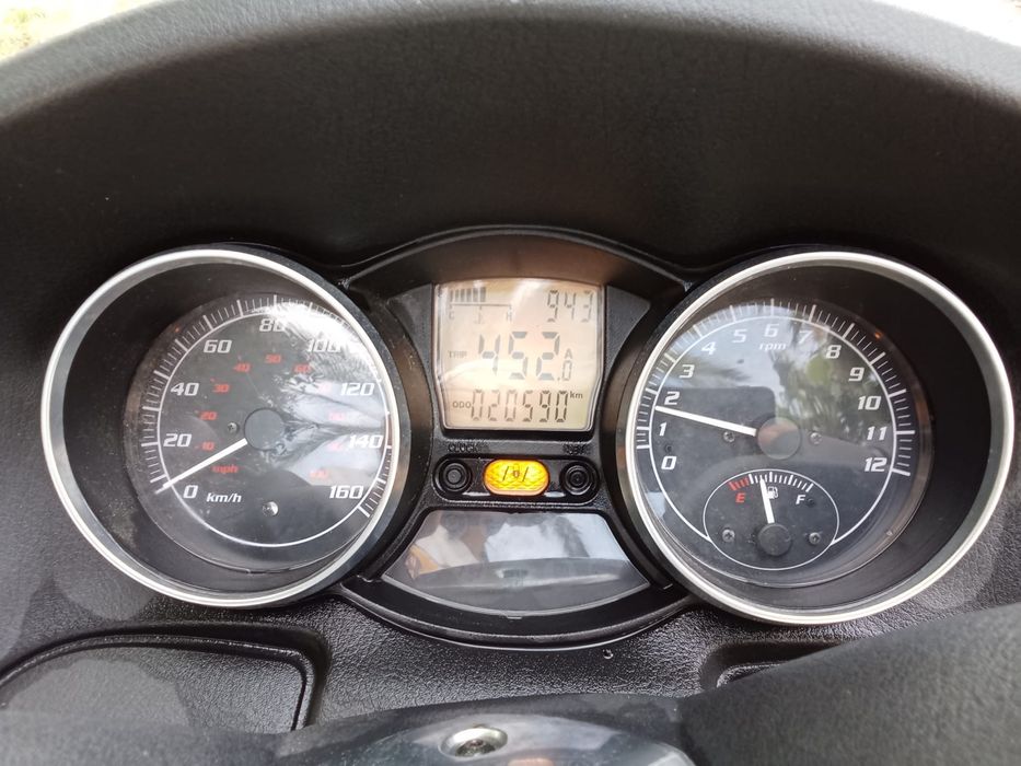 Piaggio MP3 250ie LT