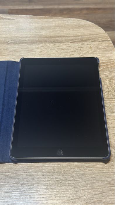 Sprzedam iPad 6 generacji