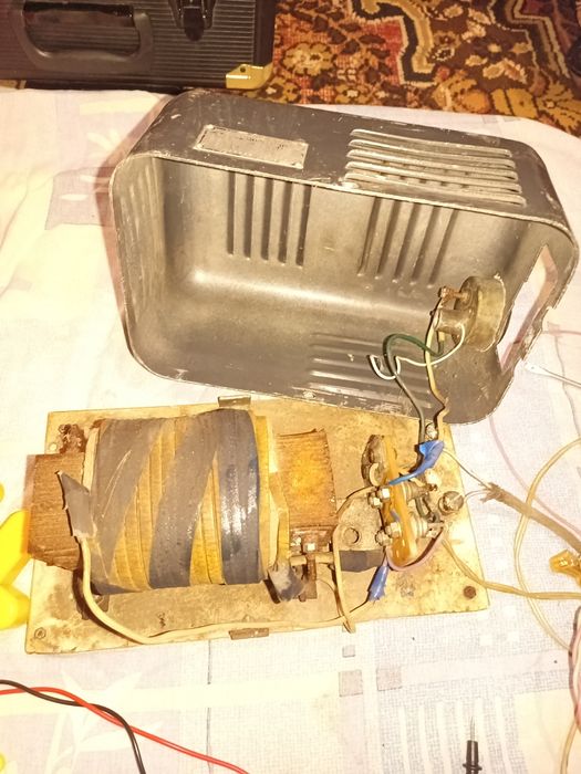 Трансформатор ,зарядне