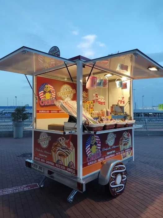 Fabricantes de Contentores e Atrelados para Diversos Usos