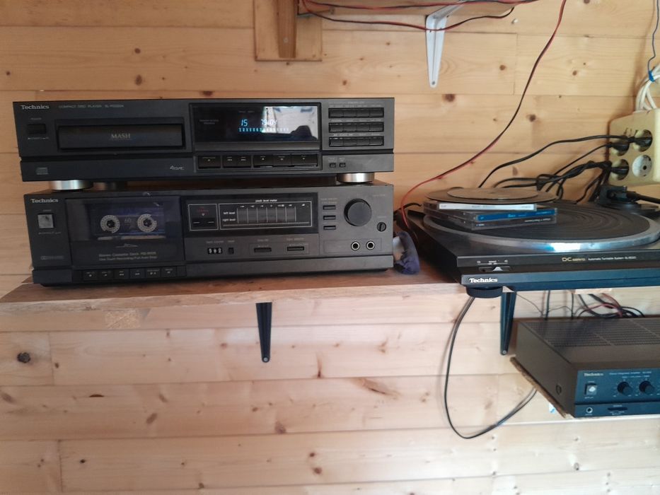 Leitor de cd technics PG 320A para consertar