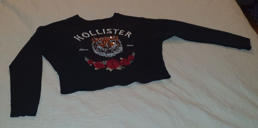 Bluza z długim rękawem Hollister, czarna, rozmiar S z Tygrysem