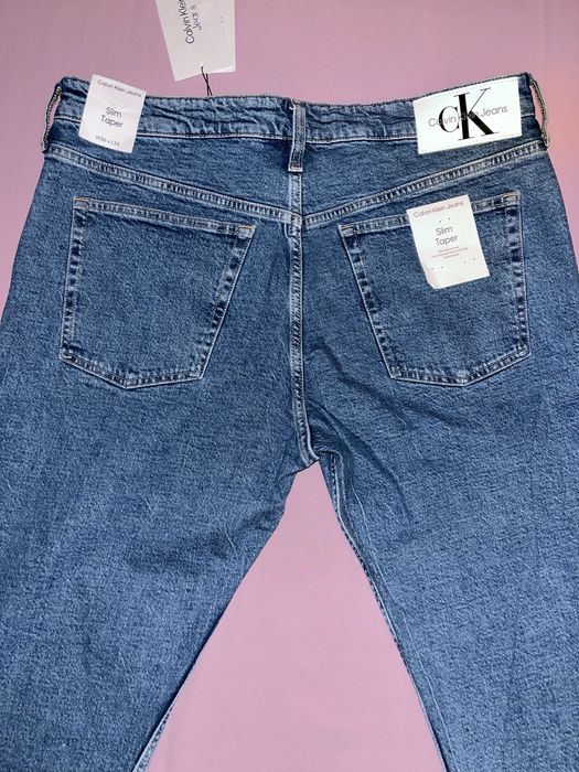 Wyprzedaż spodnie męskie Calvin Klein Jeans.