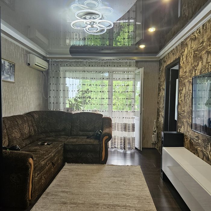 Продаётся 3х комнатная квартира Черёмушки, mar