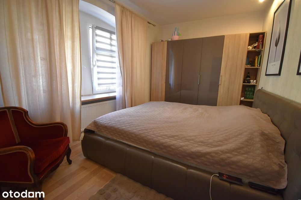 Mieszkanie 2 pokojowe na 1 piętrze bezczynszowe w samym centrum! 49m2