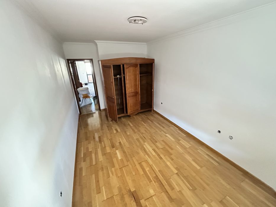 alhos vedros  “moita” Quarto INDIVIDUAIS para alugar “um deles em suite com ou sem mobilia