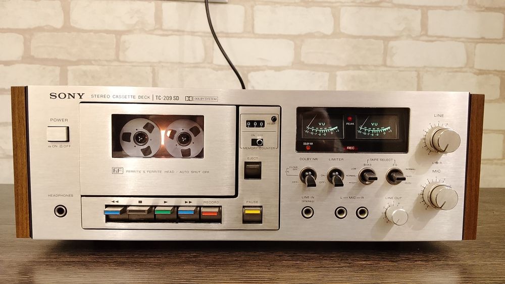 SONY TC-209 SD Stereo Cassette 1975-78Deck: 13 000 грн