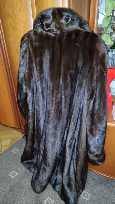 Натуральна норкова  шуба