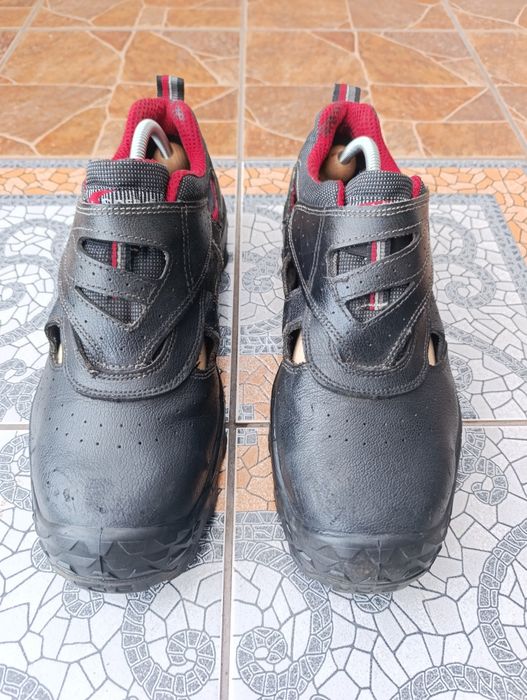 Cofra 45p. Чоловічі робочі кросівки.