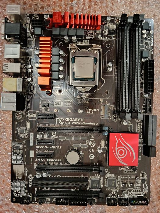 Комплект  i7-4790K + плата Gigabyte Z97X-Gaming 3 Lga 1150: процессор Intel Core
