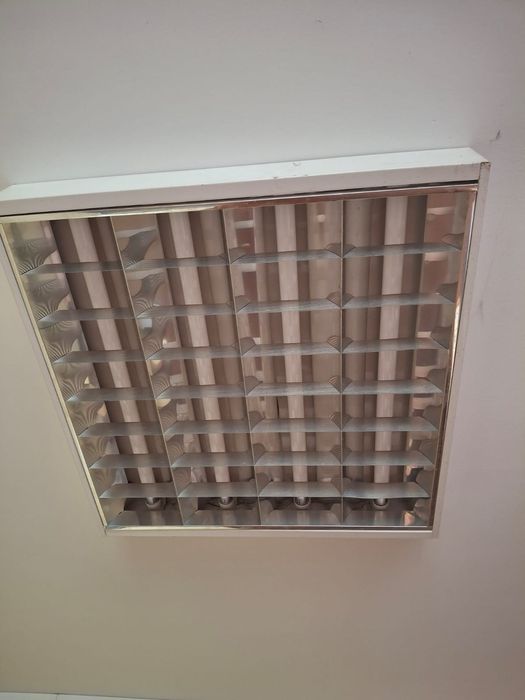 Lampa sufitowa kasetonowa