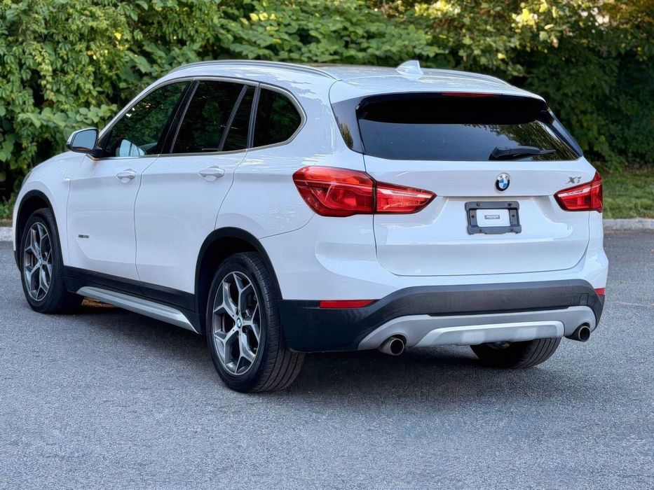 BMW X1      2018