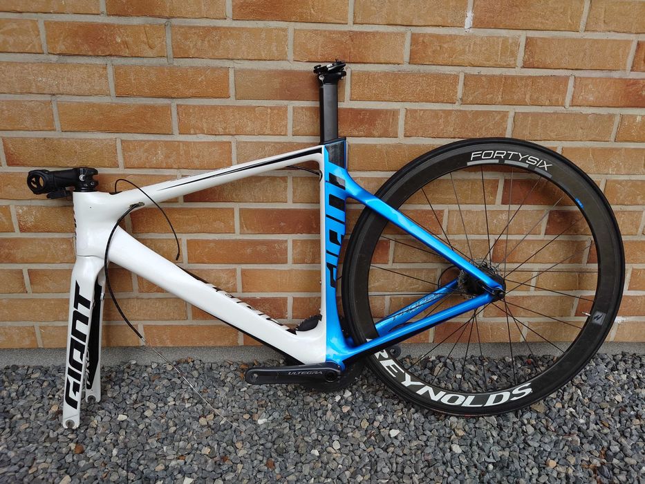 Giant Propel Advanced 2016 – Karbonowa szosowa, mostek, Di2, Ultegra