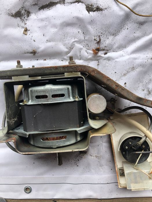 Двигатель стиральной машины