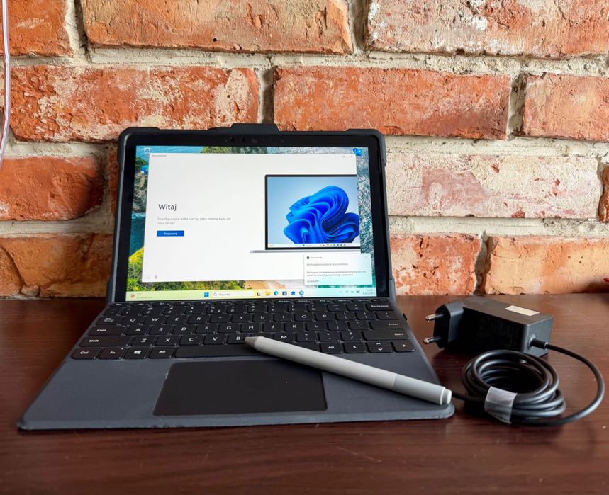 Microsoft Surface Go 3, SSD 120GB, 8GB, WIN 11 Pro + klawiatura, ładowarka, pen