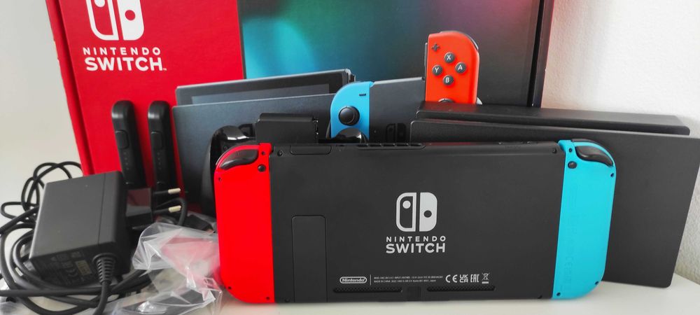 Nintendo Switch V2 - Desbloqueada CFW + Cartão 128GB