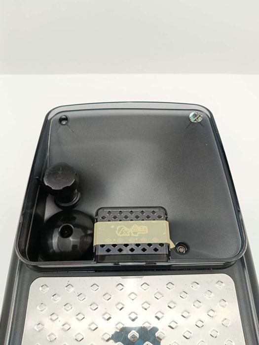 Ekspres do kawy Philips LatteGo EP5447/90 czarny Nowoczesny i wydajny