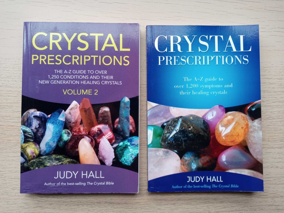 Livros de Cristais: Crystal Prescriptions volume 1 e 2 de Judy Hall