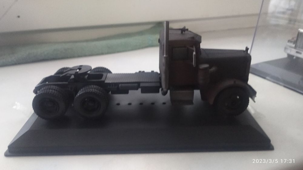 Продам моделі іхо 1/43