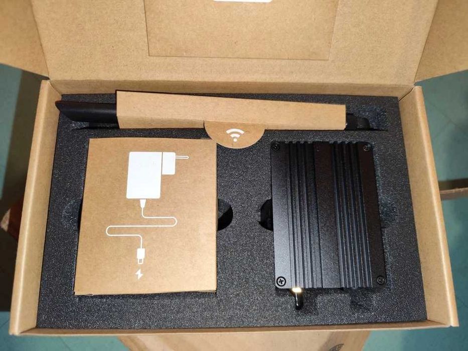 RAK Hotspot V2 - Helium Miner  (7 Unidades para venda + material)