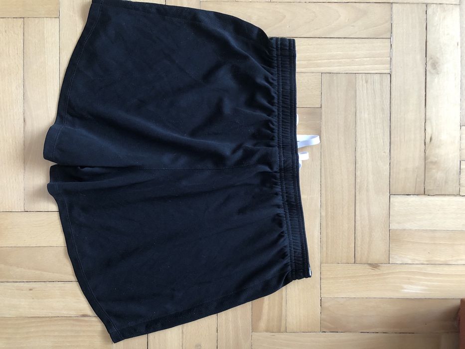 Spodenki sportowe nike L