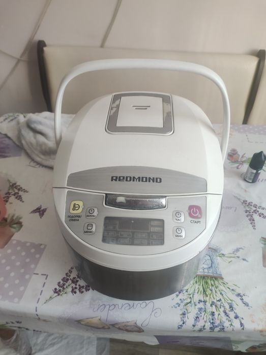 Мультиварка  Redmond