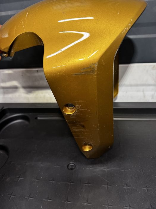 Blotnik przód przedni BMW F900 8396342