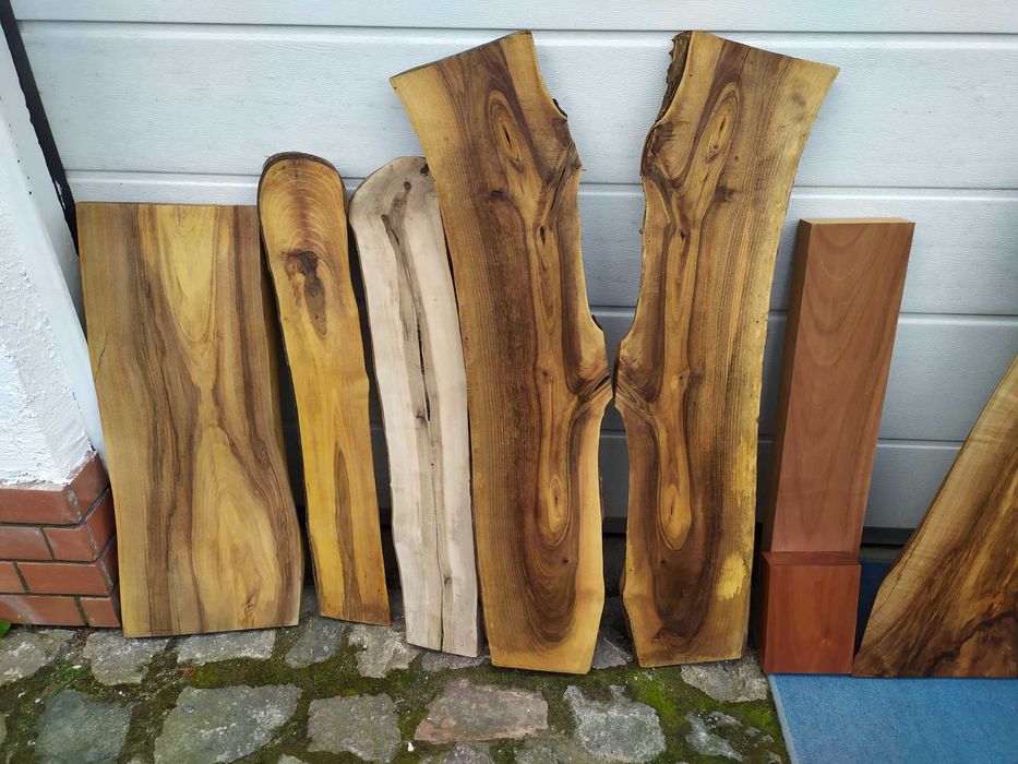 Suchy orzech foszty, blaty deski i inne