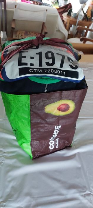 Roupa para rapaz tamanho S