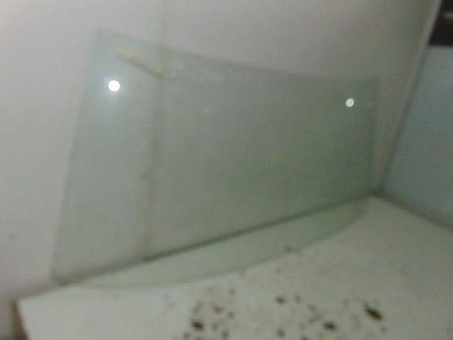 Datsun 1200 para-brisas