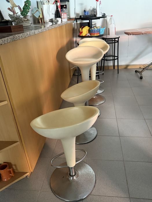 BAR para cave com pedra granito