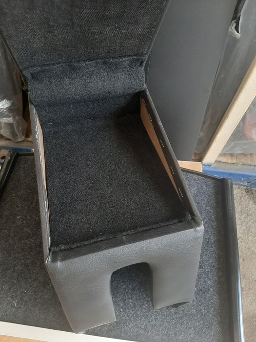 Подлокотник джили ск (Geely ck)