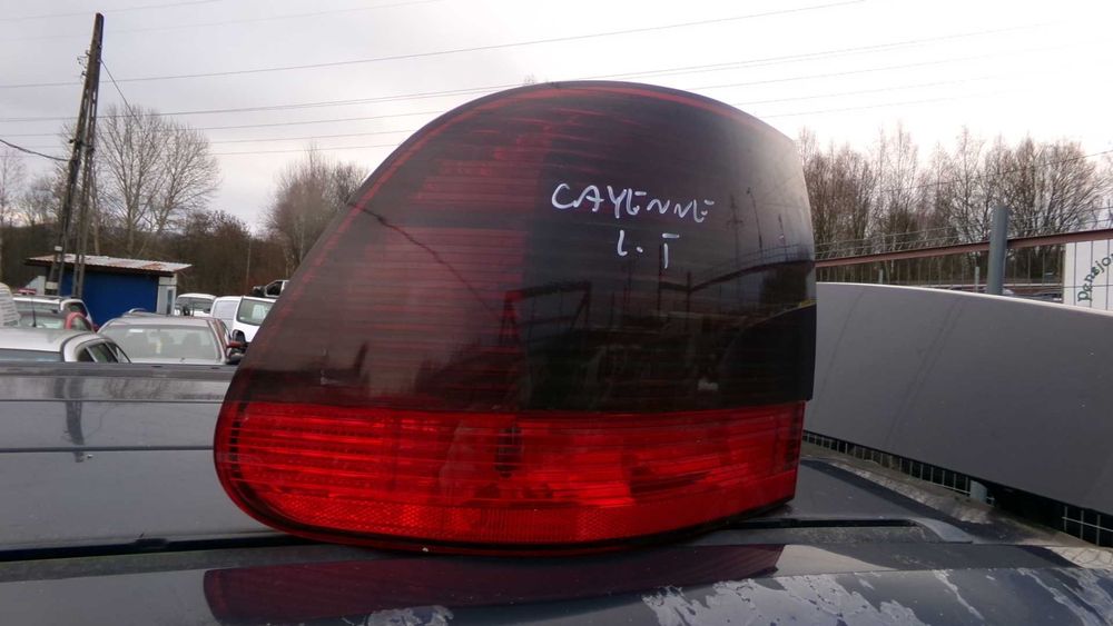 Cze66 Lampa lewa tylna porsche cayenne I 04r wysyłka