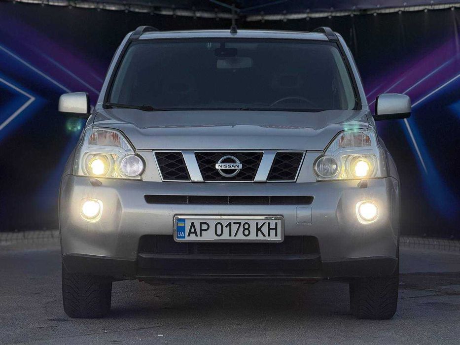 Nissan X-Trail 2008, 2.5 газ/бензин, автомат, полный привод