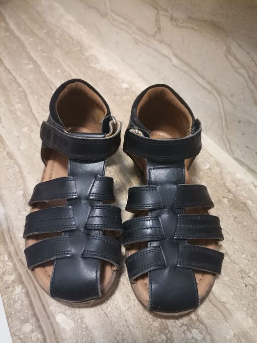 Czarne sandałki skóra naturalna r. 29 VRS
