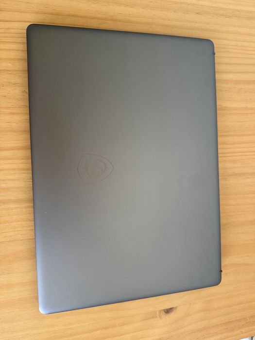Laptop MSI Creator Z16P B12UGST