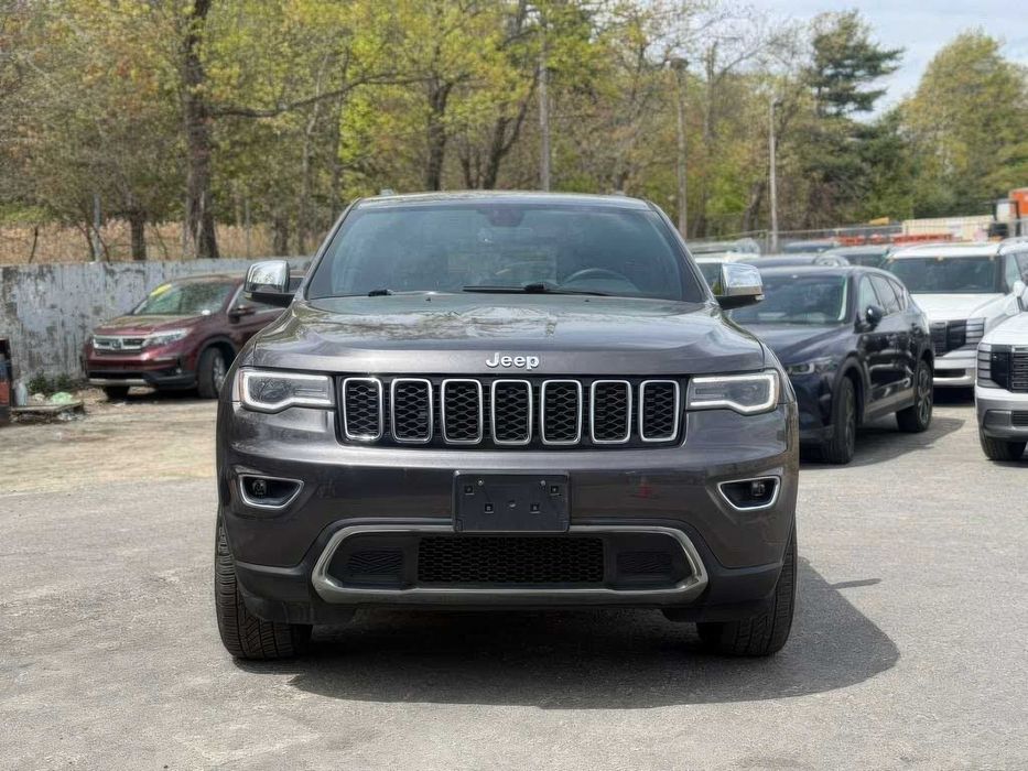 Jeep Grand Cherokee      2020