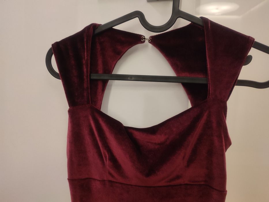 Sukienka koktajlowa, XS/S, welurowa, bordo, ołówkowa, wesele
