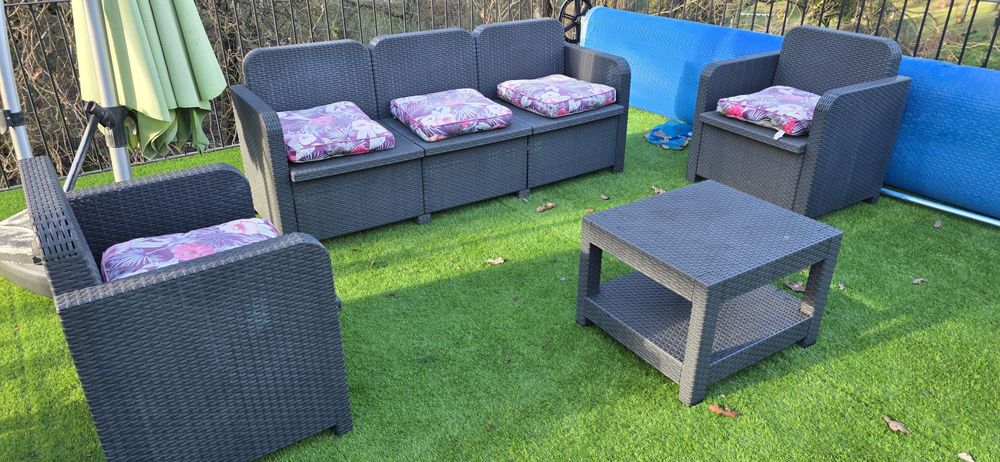 Conjunto cadeiras e mesinha de jardim