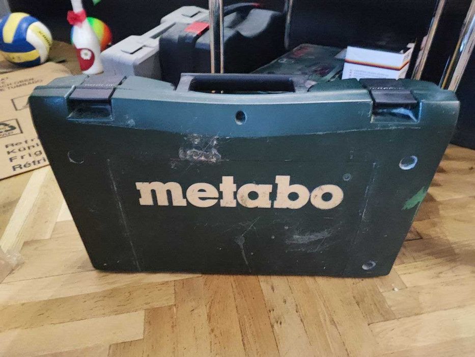 Перфоратор Metabo KHE 24 SP