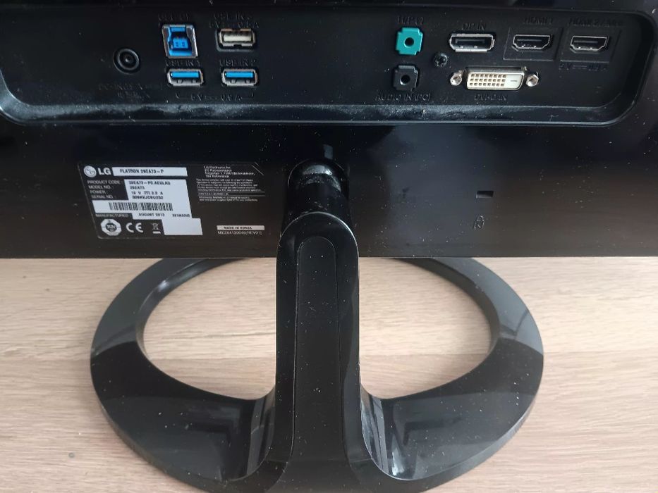 Monitor 29'  LG Flatron 29EA73 P
