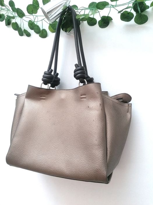 Mala de Cor Metálica