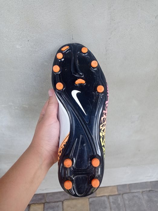 Бутси Nike hyper venom