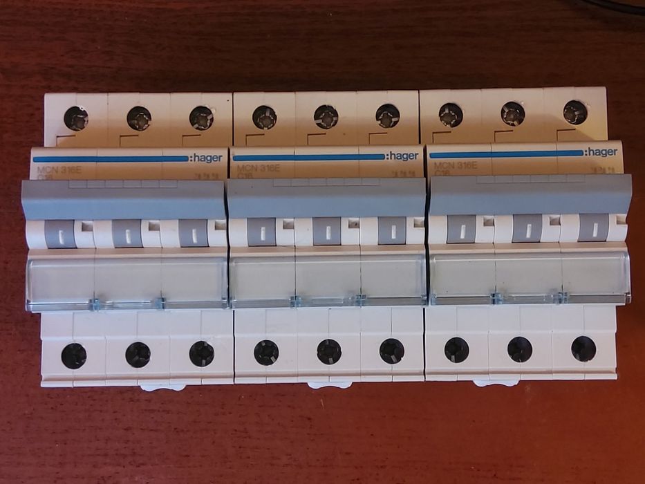 Hager MCN316E  3 szt. wyłącznik nadprądowy trójfazowy