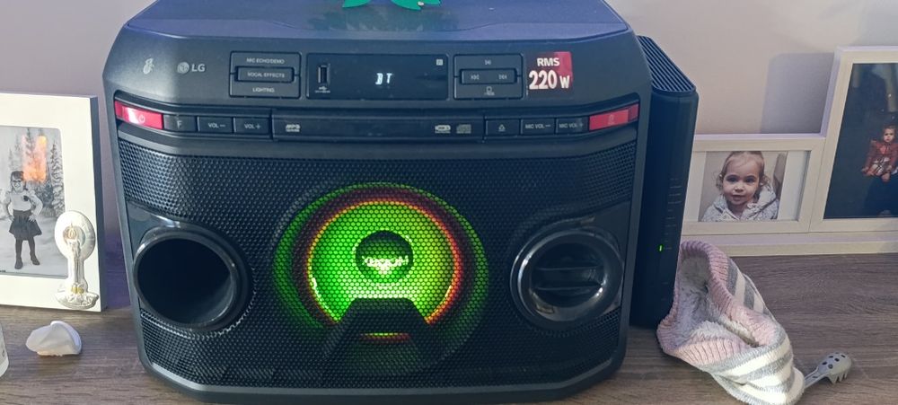 Coluna LG xboom ol45 vendo ou troco