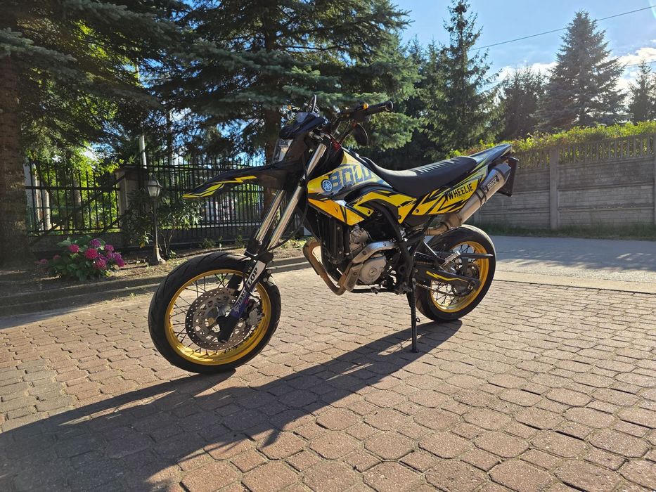 Yamaha WR Yamaha Wr125x Supermoto Bold Wheelie 2010rok