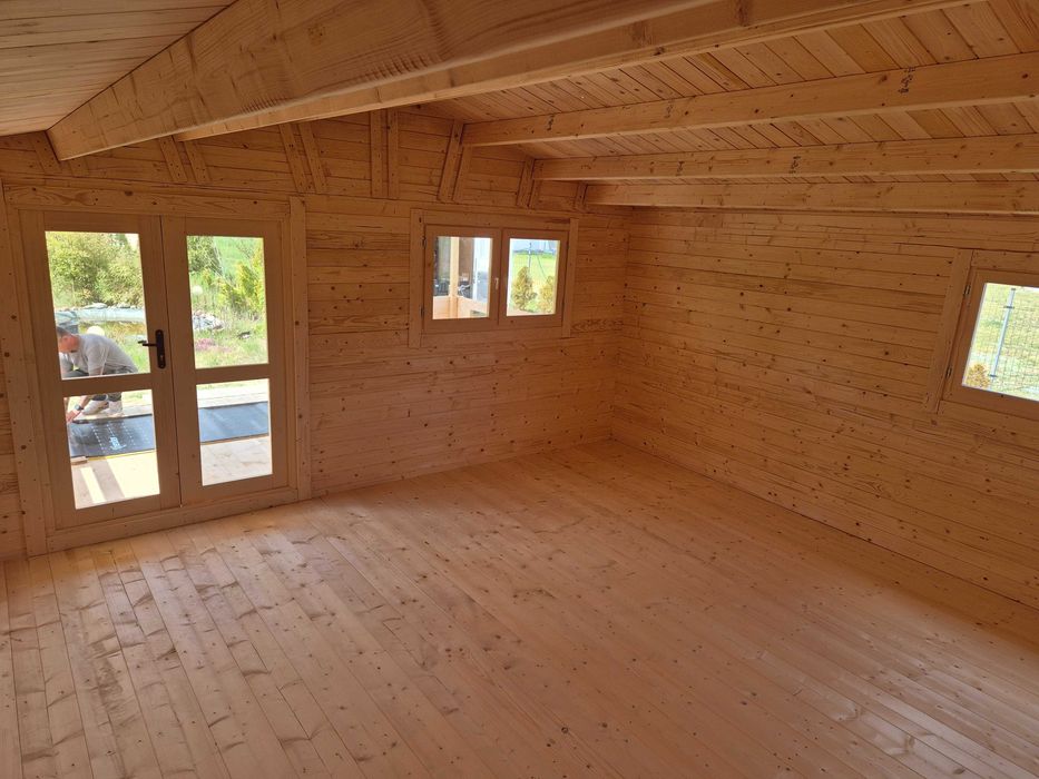 piękny MASYWNY domek drewniany + TARAS* 8m x 5m*40 m2*SCIANY aż 45 mm