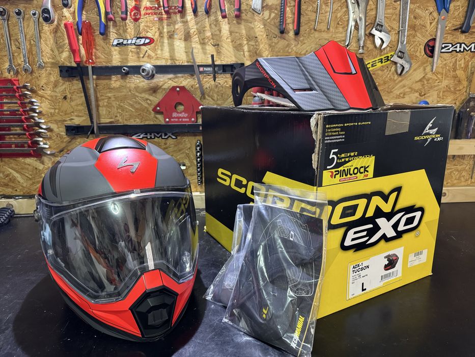 Capacete Scorpion ADX-1 impecável