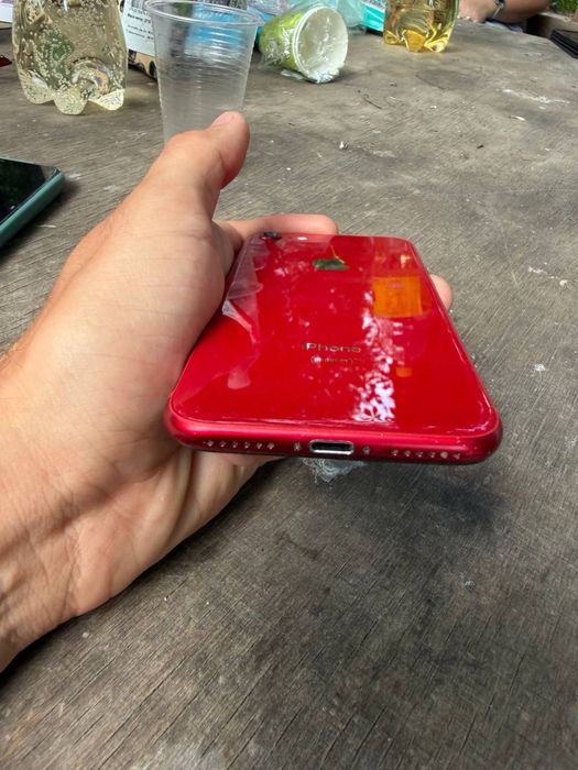 Iphone 8 Айфон 8 красный работает без нареканий
